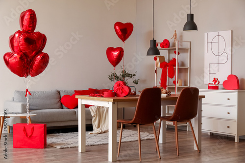 Interior of dining room dec...