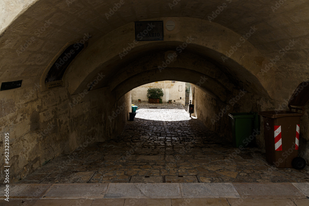 Low passage on the streets of Matera