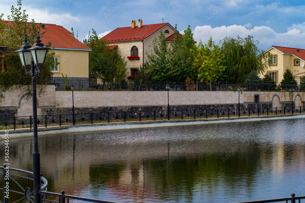 Obraz premium beautiful house in the old town on the banks of the river