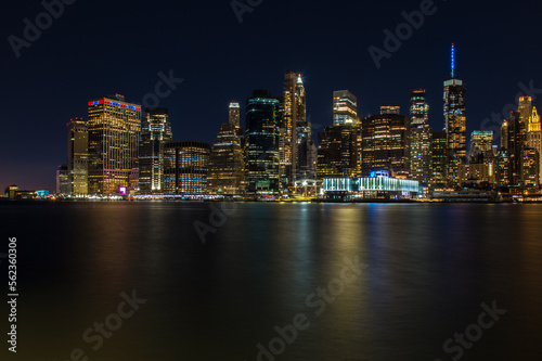 New York Manhattan view at night © Mendi Thaler