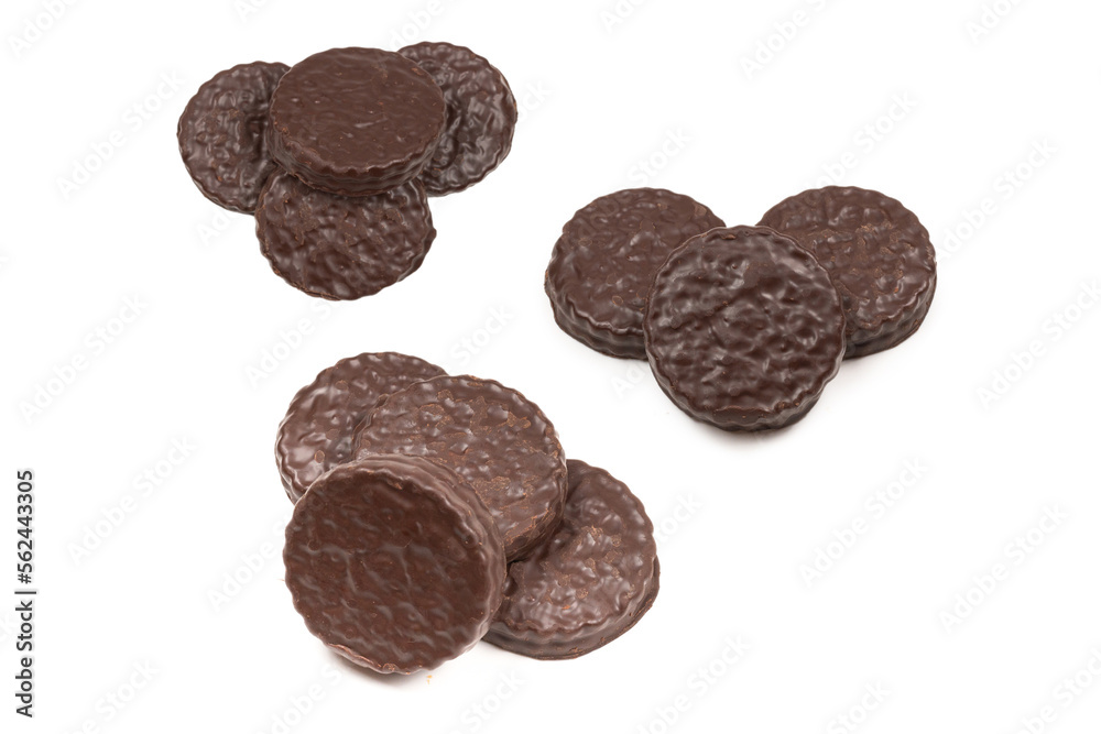 Obraz premium Chocolate cookies isolated on white.