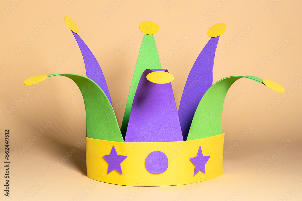 DIY couronne en papier Carnaval