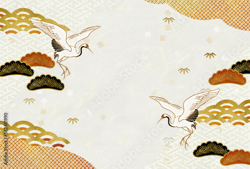 縁起物　背景・はがき素材　羽ばたく丹頂鶴　赤松黒松・竹・梅　青海波　 金箔散らし　和紙　　
