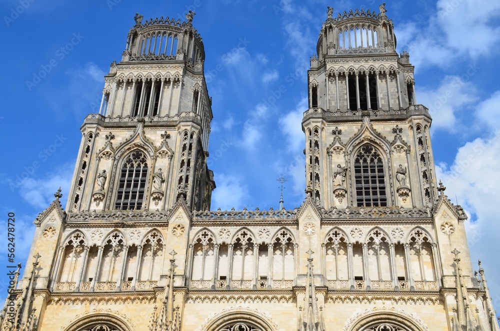 Historical monuments, cathedrals: view of the two towers of Orléans Cathedral, seen from below.