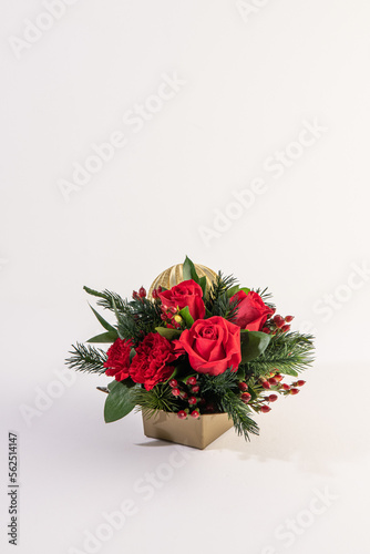 Obraz na płótnie flower arrangement on white background w salonie