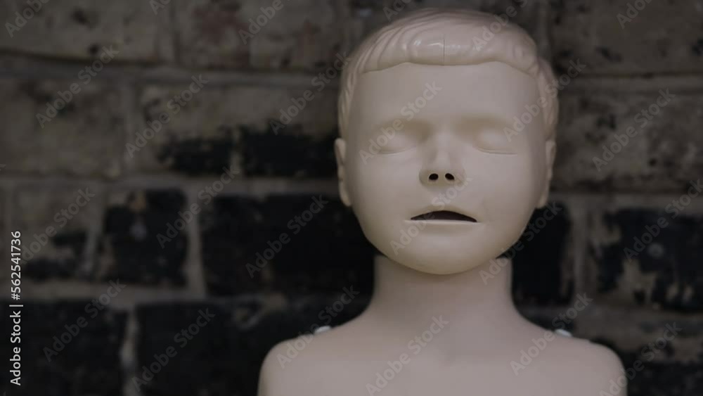 children medical mannequin for demonstrating the provision of