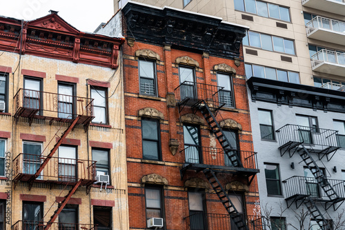 Canvas Print Urban real estate and rental buildings in downtown New York City.