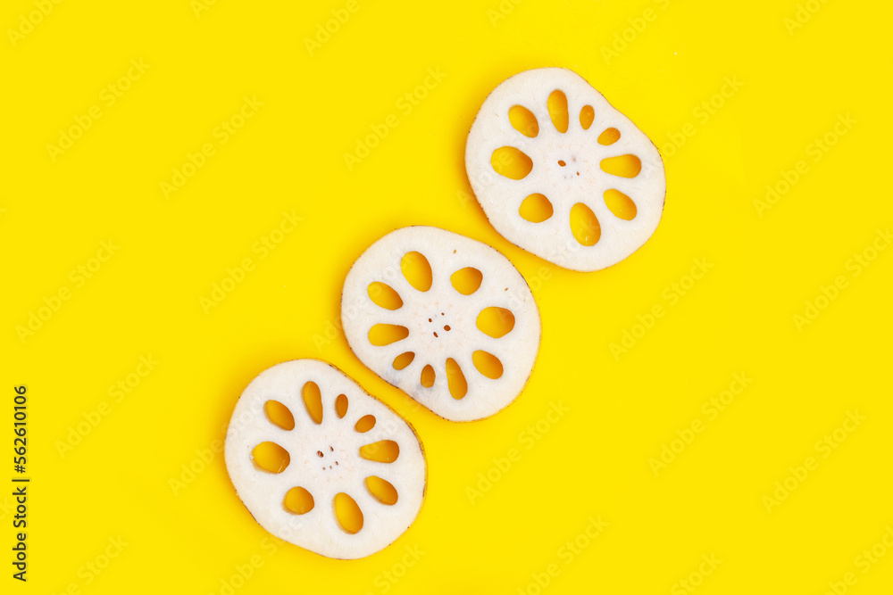 Obraz premium Lotus root on yellow background