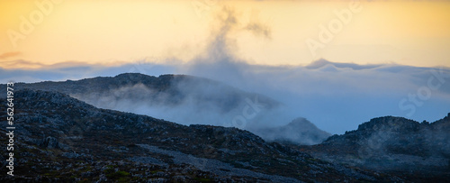 Mist in the valley of Mt Barrow