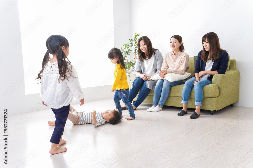 ママ友と子どもたち ママ友と子どもたち
