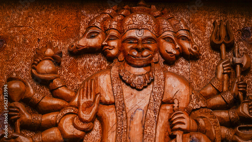 Schilderij op canvas Panchmukhi hanuman image image made using wood art