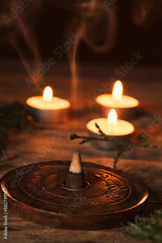 Aromatic incense for relaxation