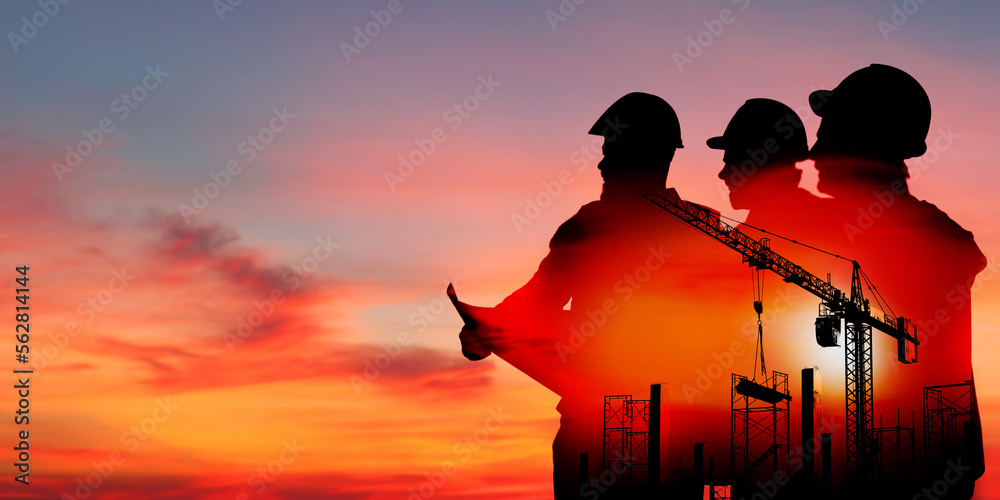 Naklejka premium engineering team working on site