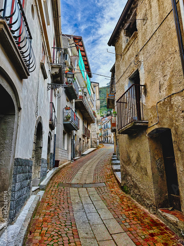 One of the characteristic streets of the village of Mammola
