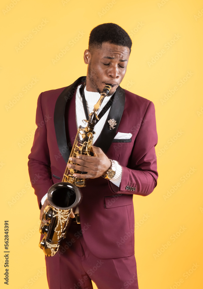 Fototapeta premium Black man playing saxophone