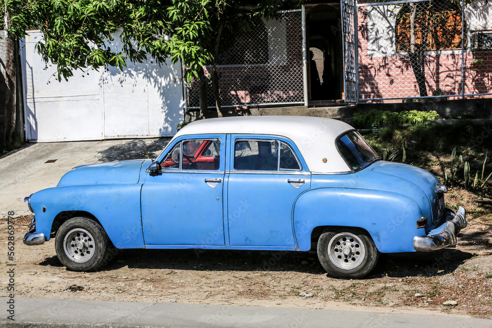 Schöner Oldtimer auf Kuba (Karibik) Schöner Oldtimer auf Kuba (Karibik)