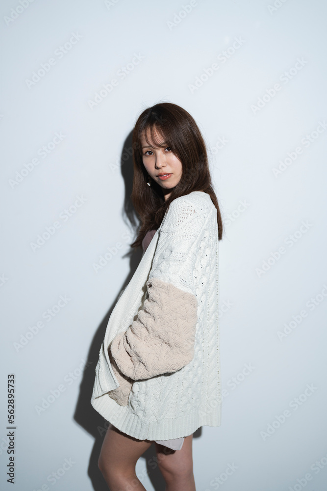 クールな女性 クールな女性
