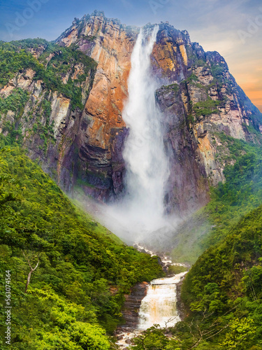 Fototapeta Naklejka Na Ścianę i Meble -  Scenic view of world's highest waterfall Angel Fall in Venezuela
