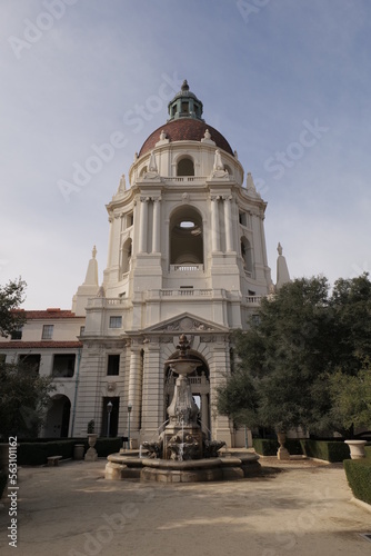 City Hall is one of Pasadena's major historical landmarks. The facility is located in the city center.Construction was completed on December 27, 1927.