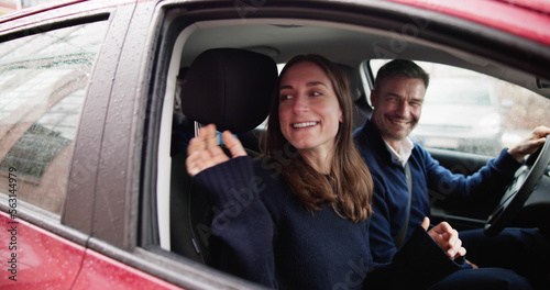 Canvas Print Carpool Ride Share Car Service App