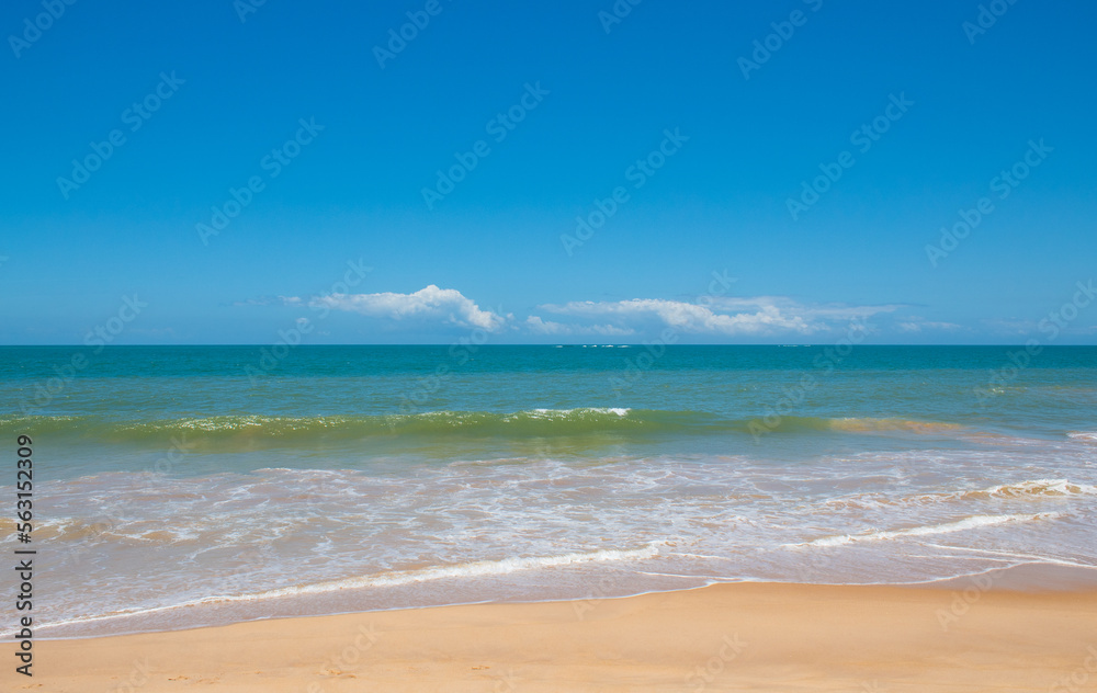 praia tropical e mar verde litoral praia de, Itaparica, Vila Velha, Vitória, Espirito Santo, Brasil