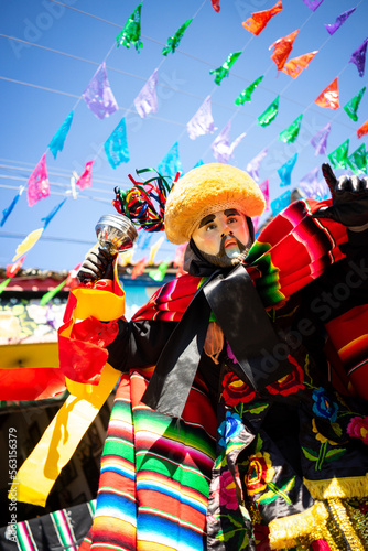 Tradicional danza de los parachicos en Chiapa de Corzo para las fiestas de enero photo