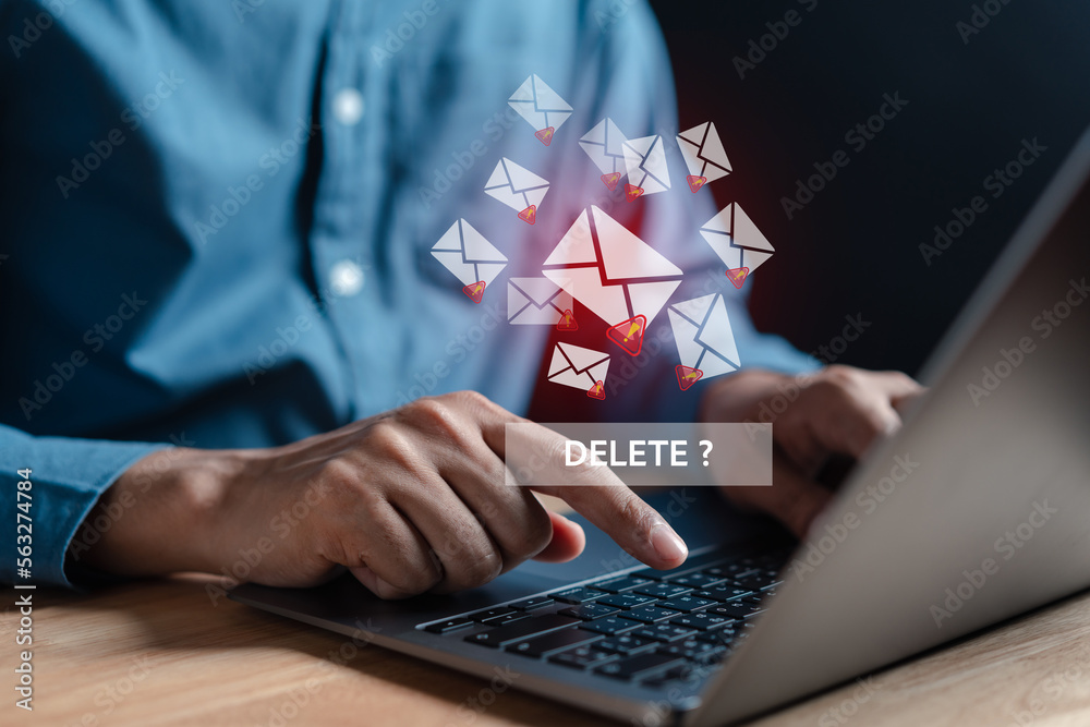 Email spam virus warning caution sign for notification on internet letter security protect, junk and trash mail, Cybersecurity vulnerability, data breach, illegal connection, compromised information. - obrazy, fototapety, plakaty 