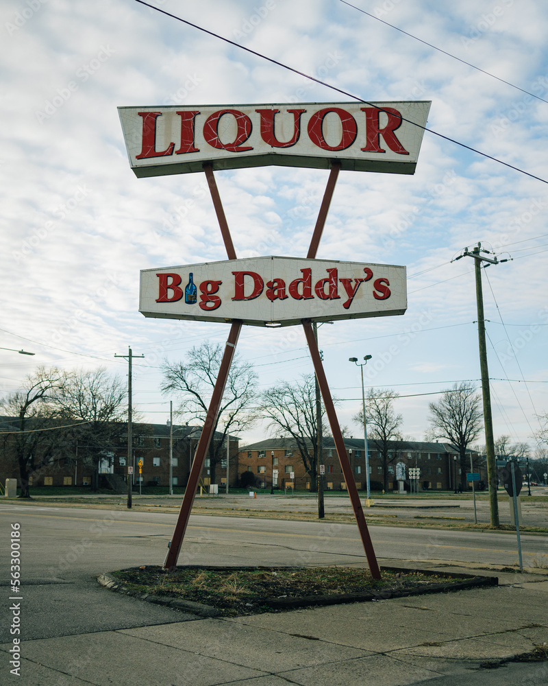 Big Daddys Liquor Store vintage sign, Newport, Kentucky StockFoto