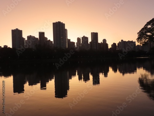 city at sunset © Katia Regina 