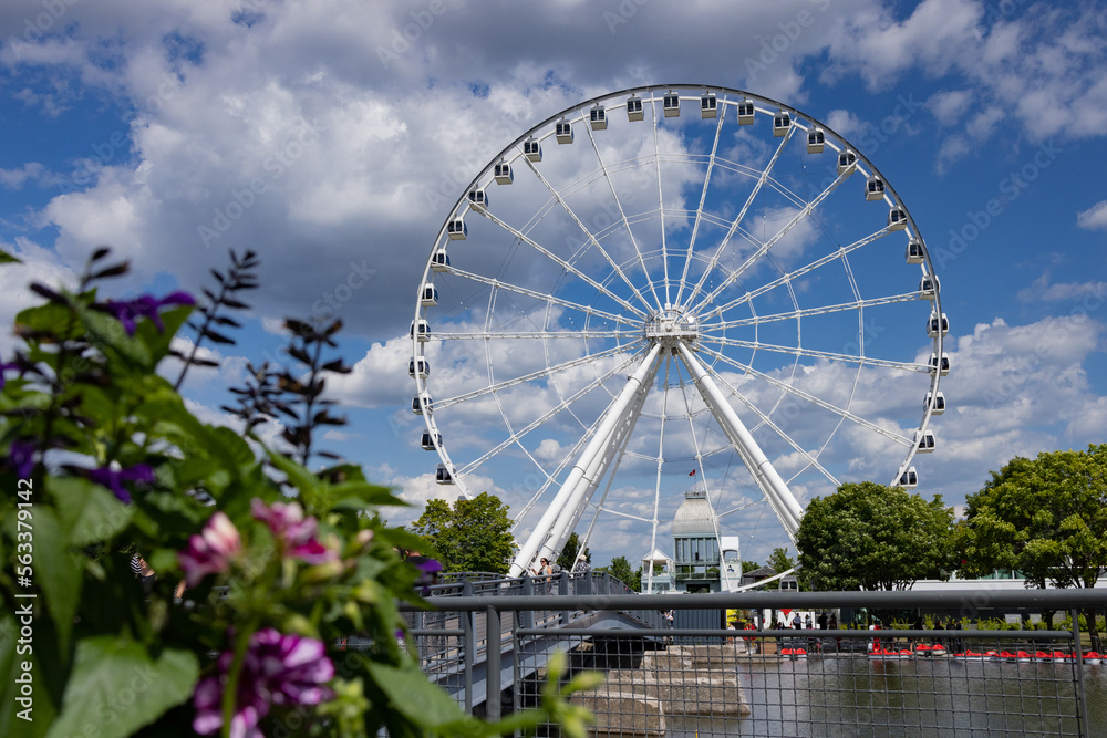 Grande roue de Montréal, big wheel, Montreal. Summer, Été. Grande roue de Montréal, big wheel, Montreal. Summer, Été.