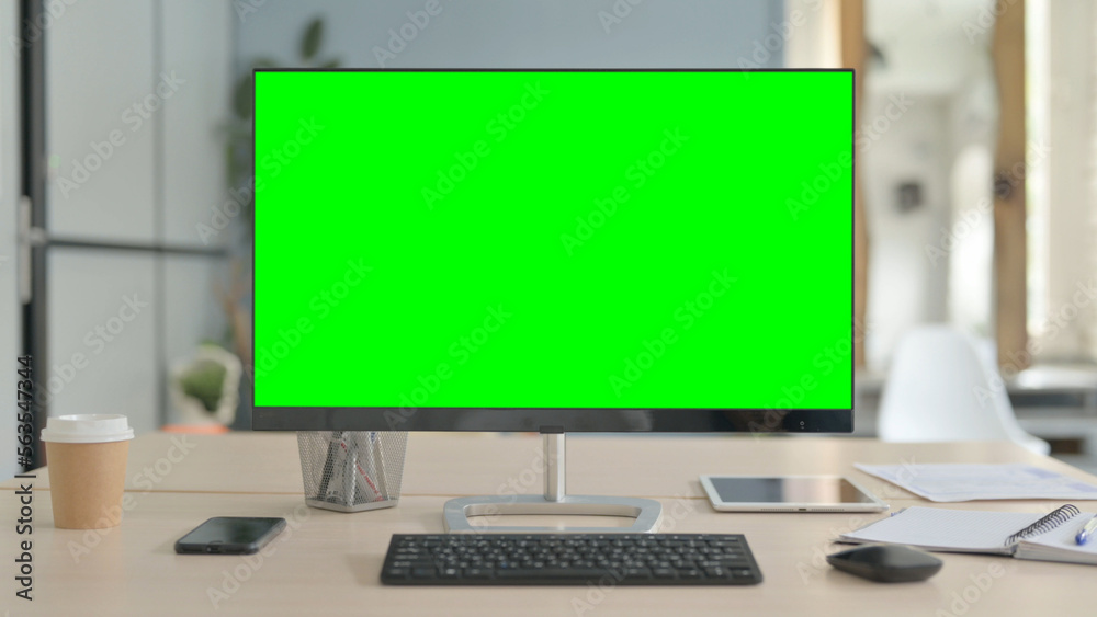 Computer with Green Screen in Office, Zoom in Computer with Green Screen in Office, Zoom in