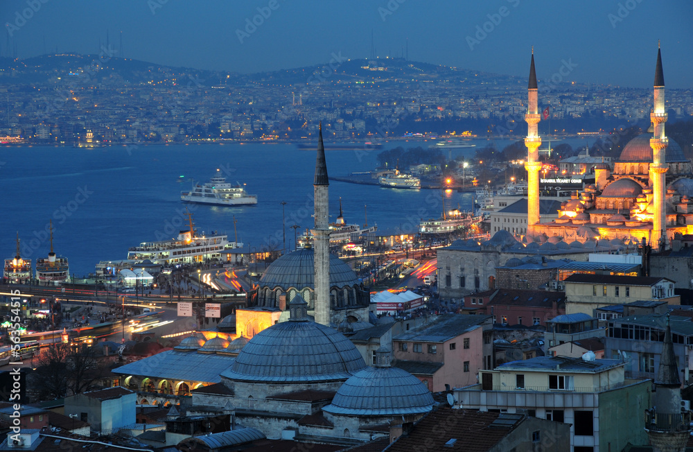 Obraz premium İstanbul and Night