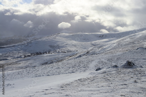 Snowdonia carneddau drum foel fras winter
