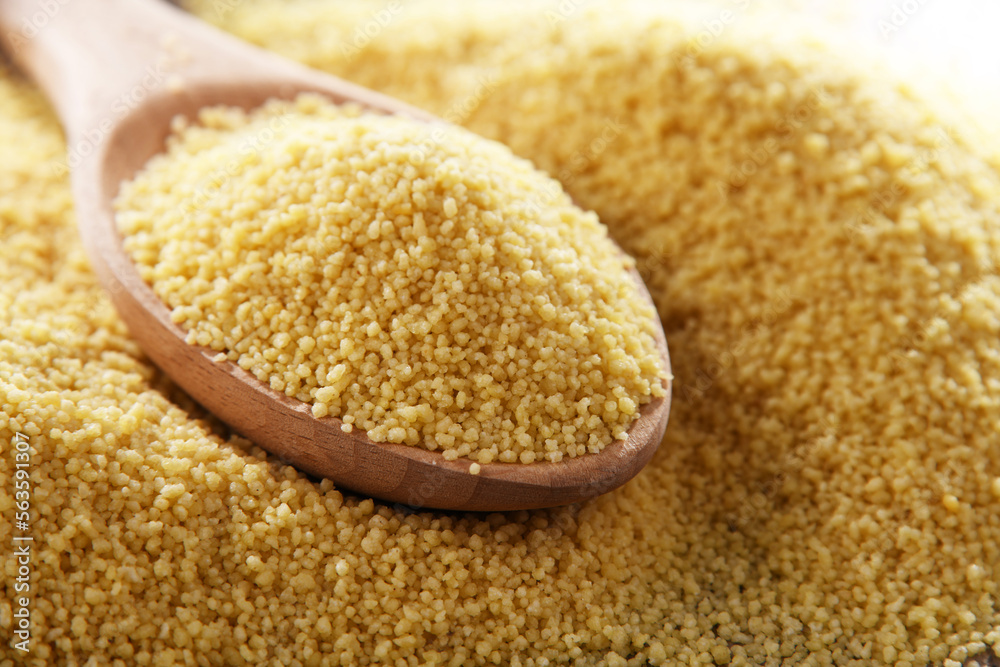 Composition with uncooked couscous Composition with uncooked couscous