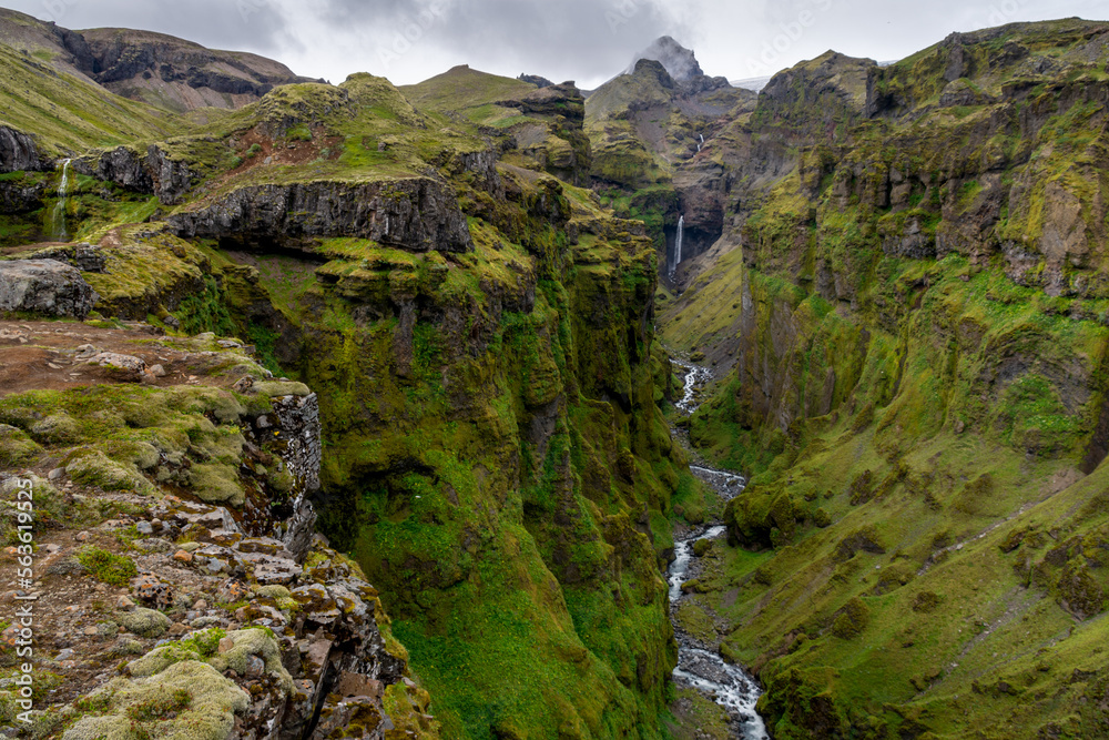 Obraz premium Mulagljufur canyon with river in Iceland