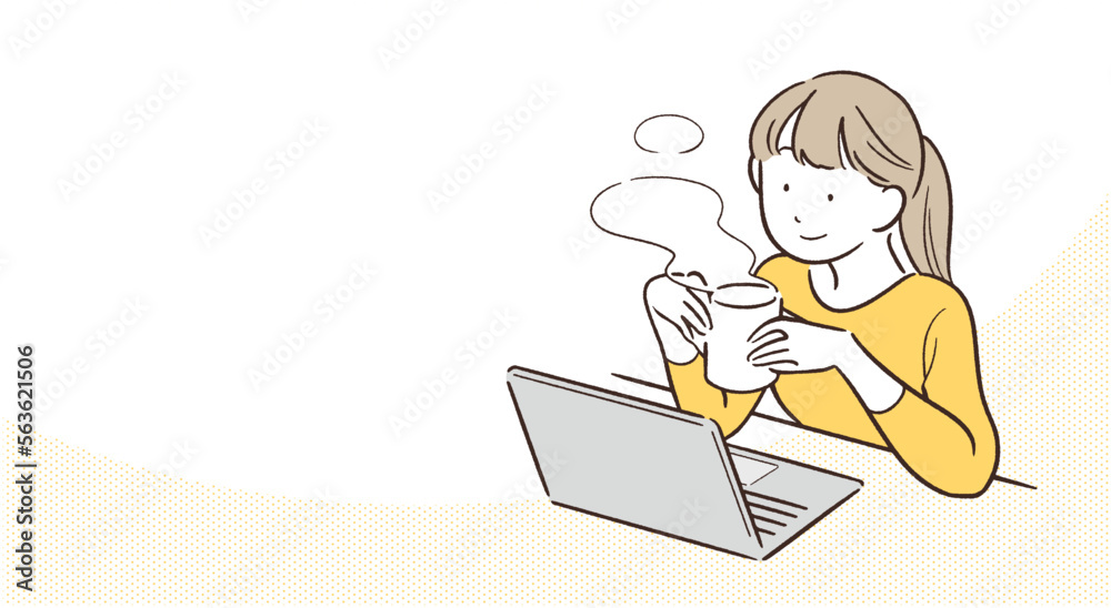 リラックスしながらパソコンを眺める女性 和やかな色味ver.