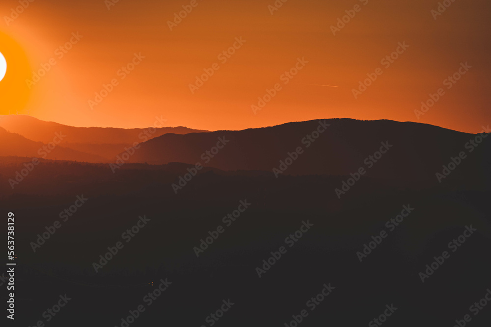 Golden sun nas montanhas Golden sun nas montanhas