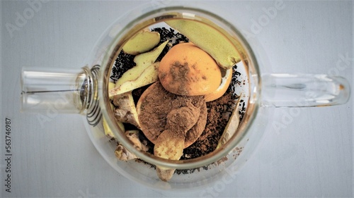 Glass teapot. And healthy content: ginger, lemon, cinnamon
