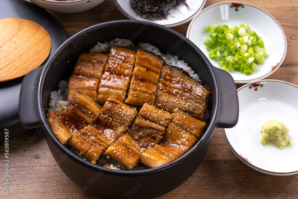 鰻のひつまぶし