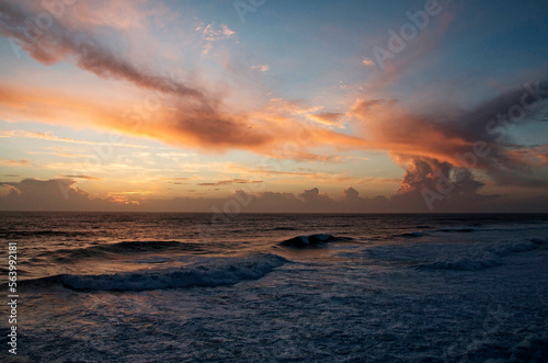 A beautiful sunset on the Portuguese coast © Nacho
