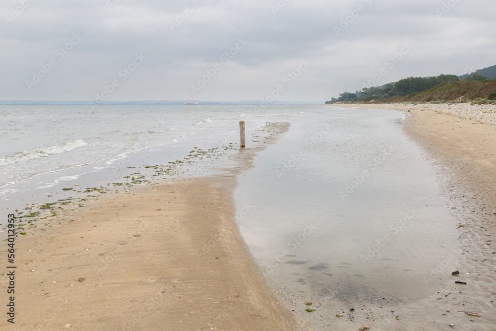 Plage de sable de Pennedepie, Calvados, Normandie, France en été