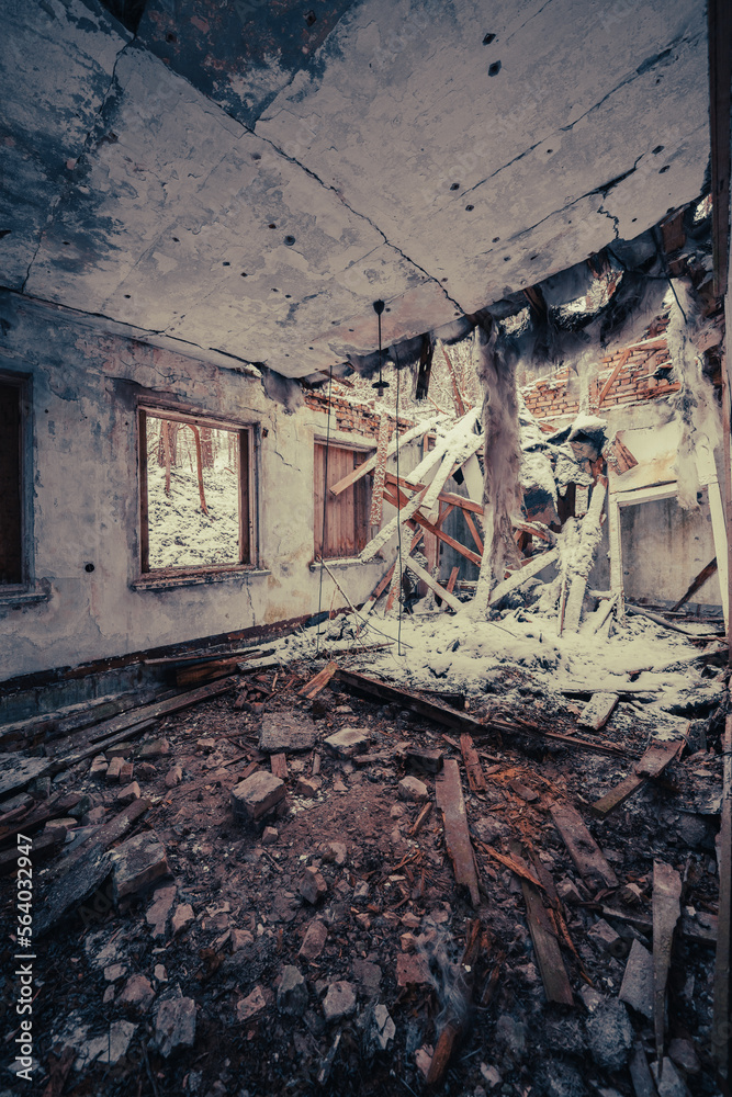 In Brandenburg, history isn't just told, it's hidden underground in old bunkers! Imagine strolling through the woods and stumbling upon a bunker from the Cold War In Brandenburg, history isn't just told, it's hidden underground in old bunkers! Imagine strolling through the woods and stumbling upon a bunker from the Cold War