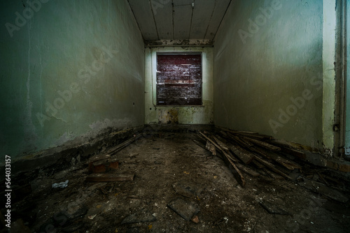 old abandoned room