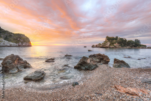 Fototapeta Naklejka Na Ścianę i Meble -  Unbelievable view of Isola Bella island and beach in Taormina.