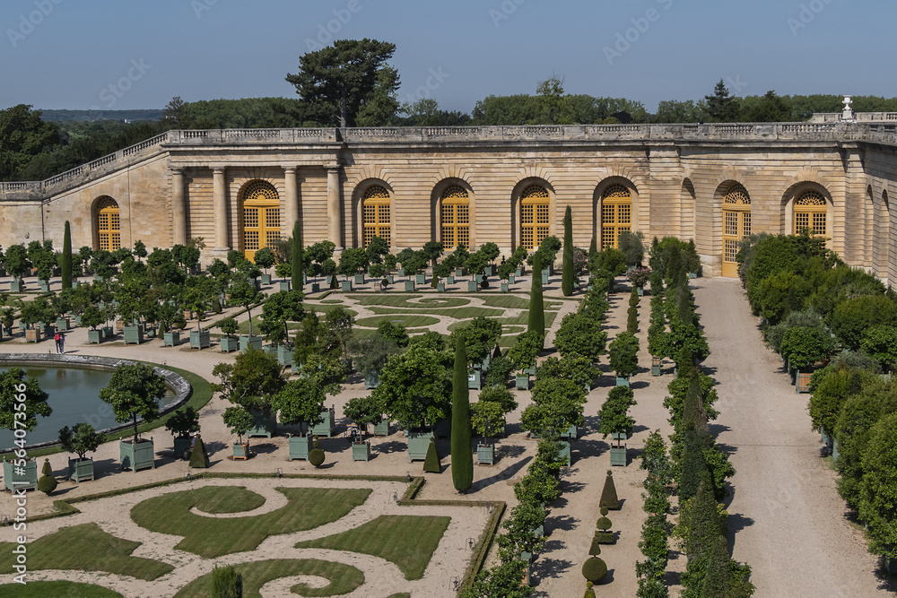 Palace Versailles was a royal chateau, 20 kilometres southwest of centre of Paris. Orangerie Parterre (1684 - 1686) in Versailles palace. VERSAILLES, FRANCE.