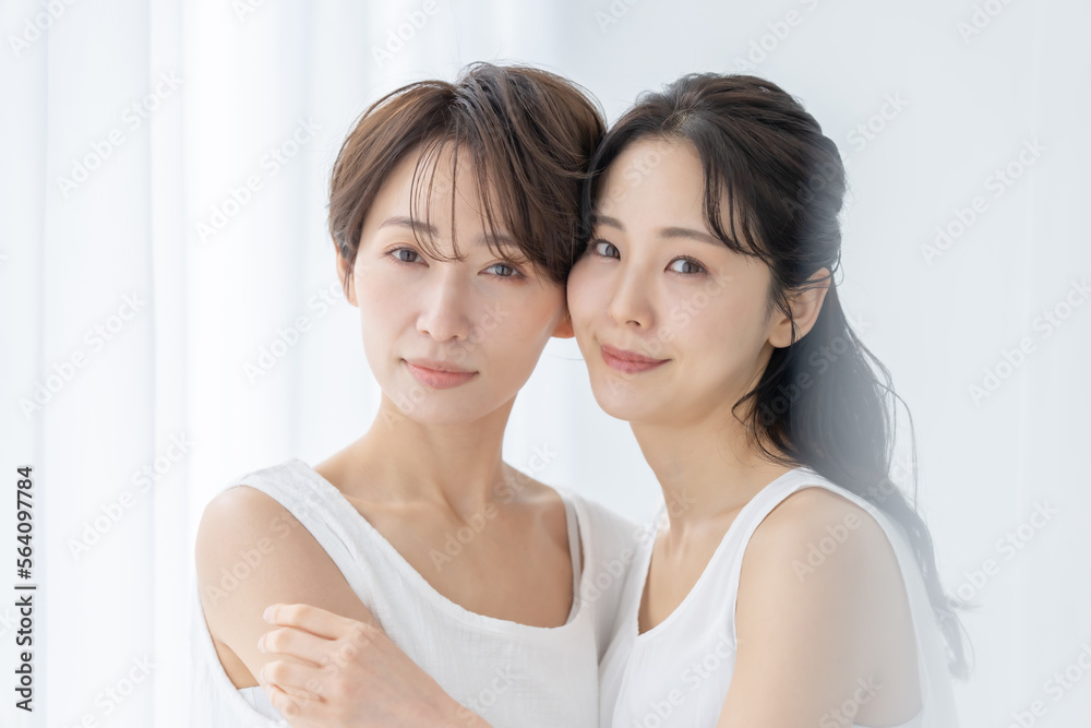 女性・2人 女性・2人