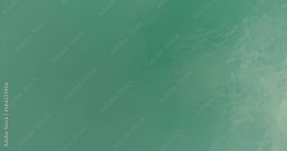 Iceberg provenant du glacier Vatnajökull, dans le lagon de Jökulsárlón en Islande