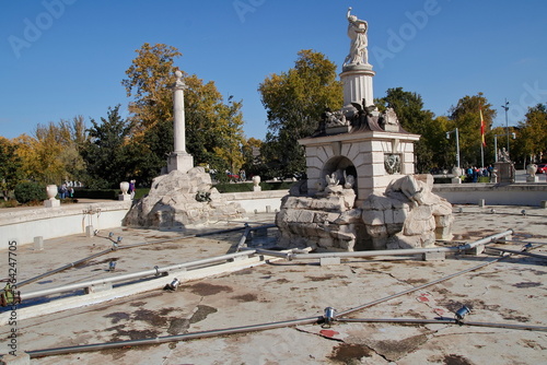 the fountain skeleton, the skeleton of the fountain, interior of a famous fountain without water from the gardens of the island in Aranjuez, Madrid