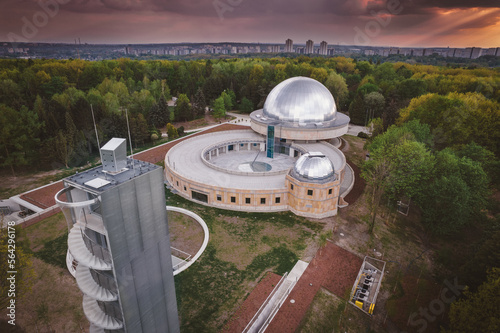 Obraz na płótnie Planetarium w Parku Ślaskim - Chorzów w salonie