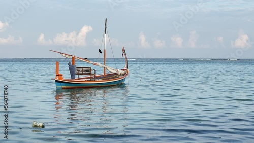 Maldives
Beach 
Kaafu
Bikini Beach
Sand beach
clear water
water sports
palm
sunset
clear water
white sand
light blue water
Indian Ocean
port
island
atoll
parrots
Kaani beach
Kaani  photo